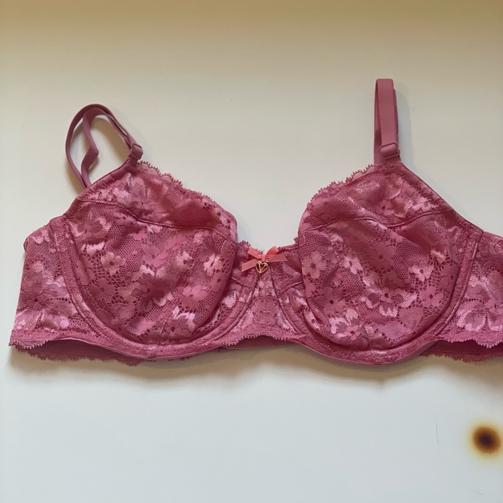 36C Unlined Body by Victoria bra